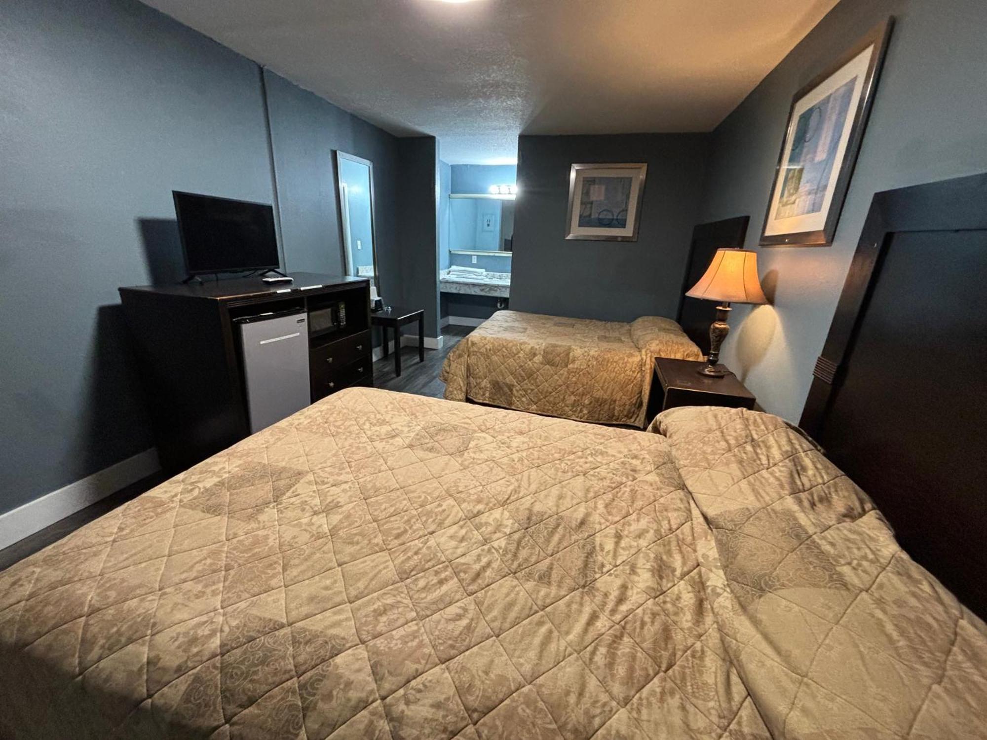 Cook'S Motel- Panama City Beach Upper Grand Lagoon المظهر الخارجي الصورة