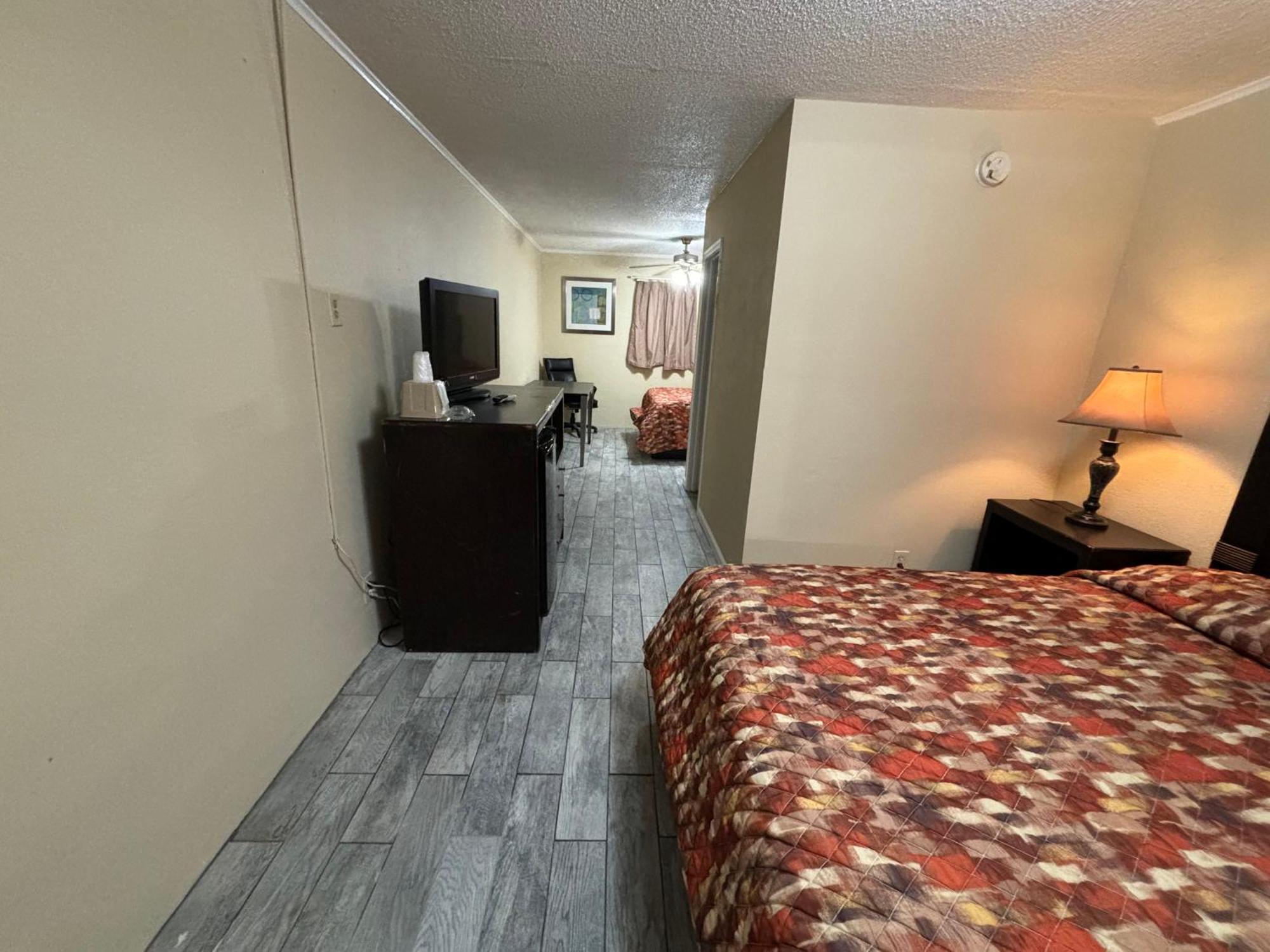 Cook'S Motel- Panama City Beach Upper Grand Lagoon المظهر الخارجي الصورة