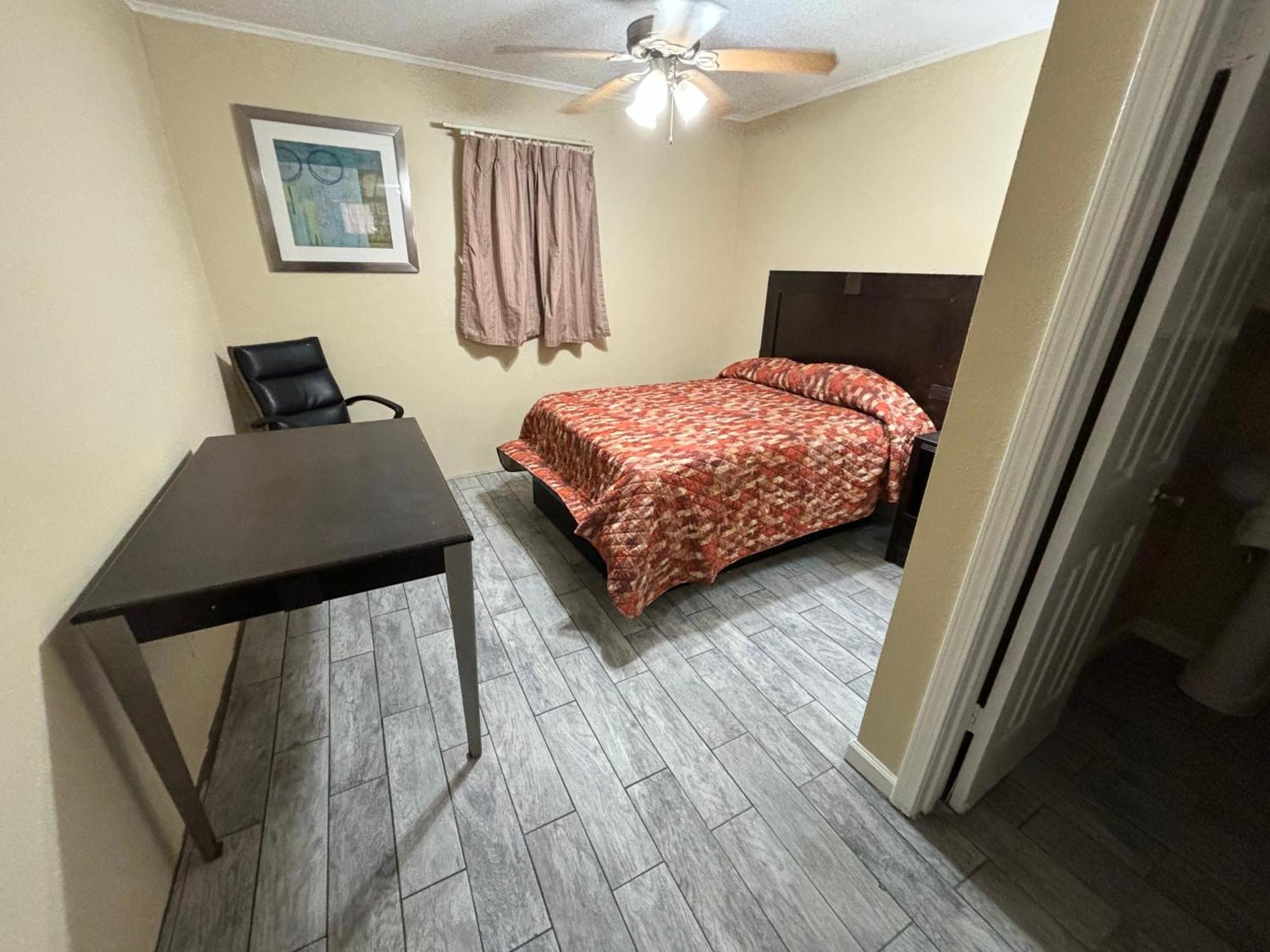 Cook'S Motel- Panama City Beach Upper Grand Lagoon المظهر الخارجي الصورة