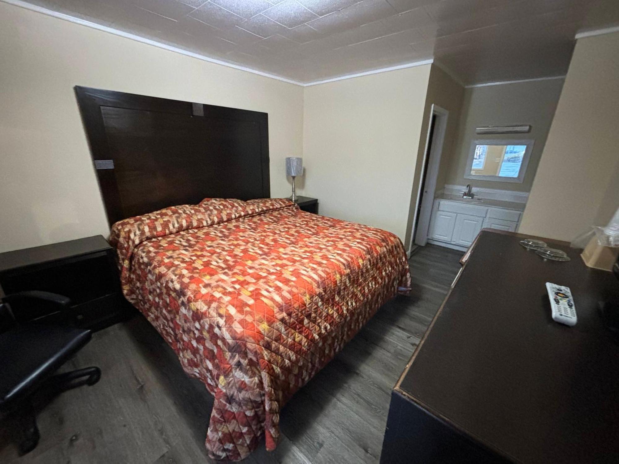 Cook'S Motel- Panama City Beach Upper Grand Lagoon المظهر الخارجي الصورة